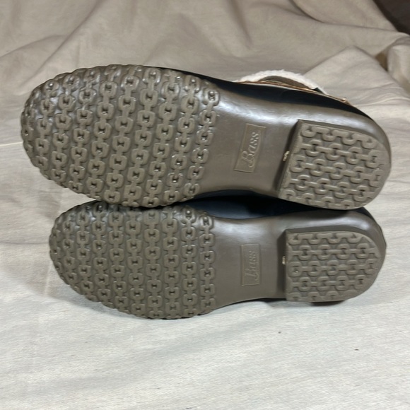 G.H. Bass & Co duck boots main image 8